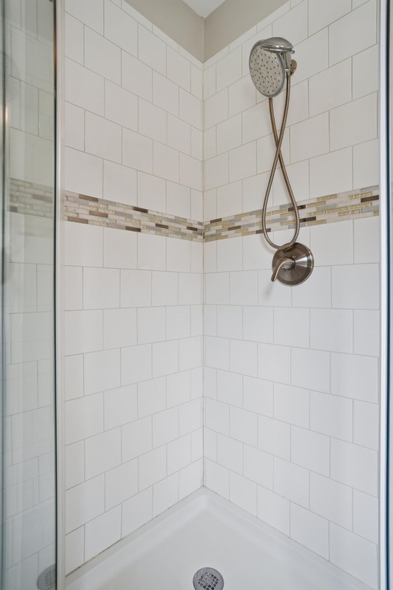 131 Harvey Avenue Photo 25