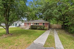 131 Harvey Avenue photo 4