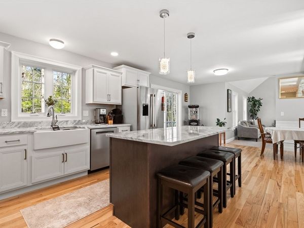 526 Hubbardston Rd, Templeton, MA 01468