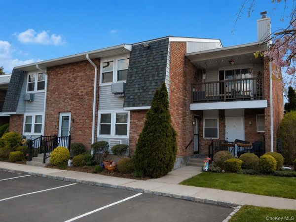 146 Millard Avenue , Unit 146, West Babylon, NY 11704