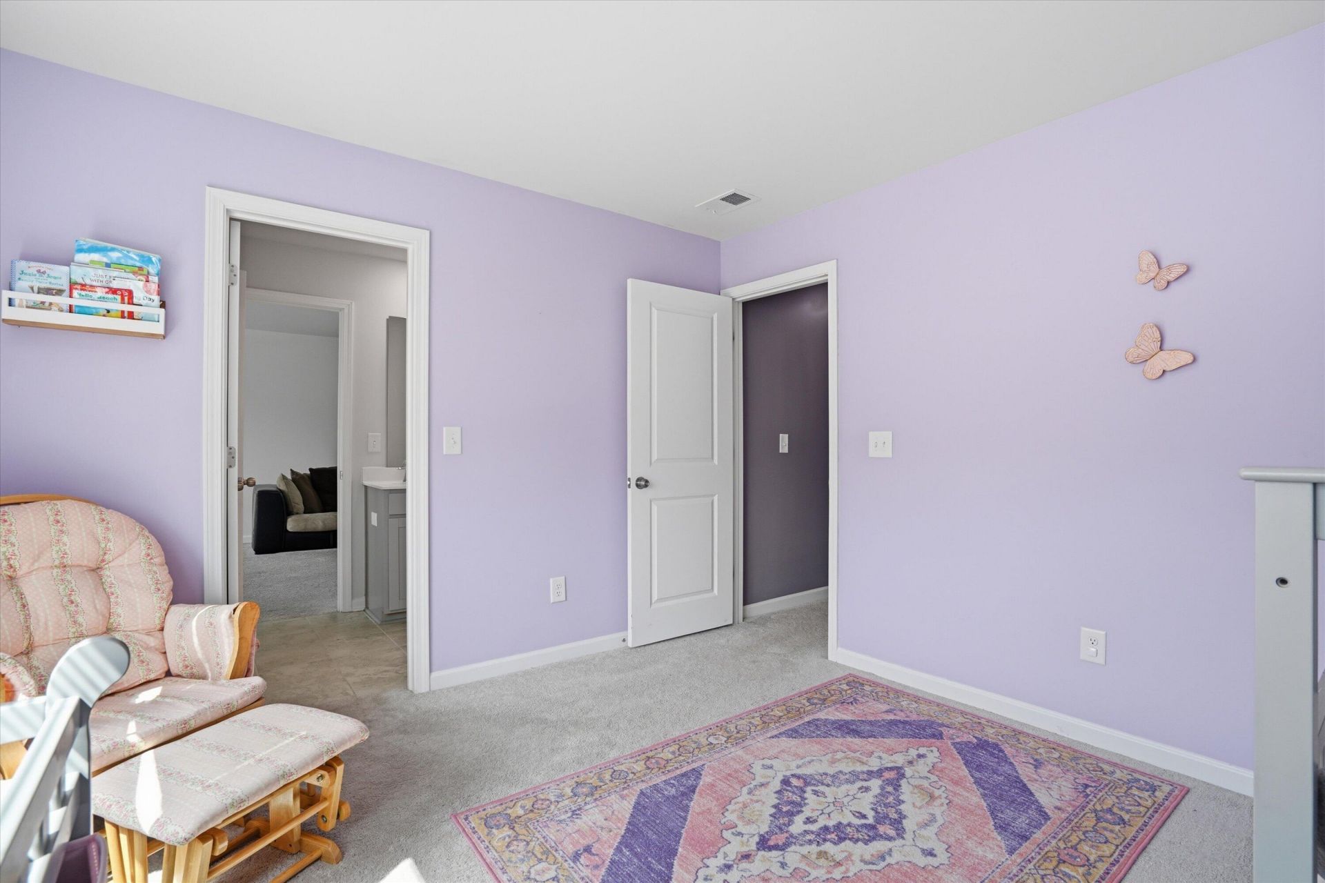 608 Macintyre Circle Photo 35