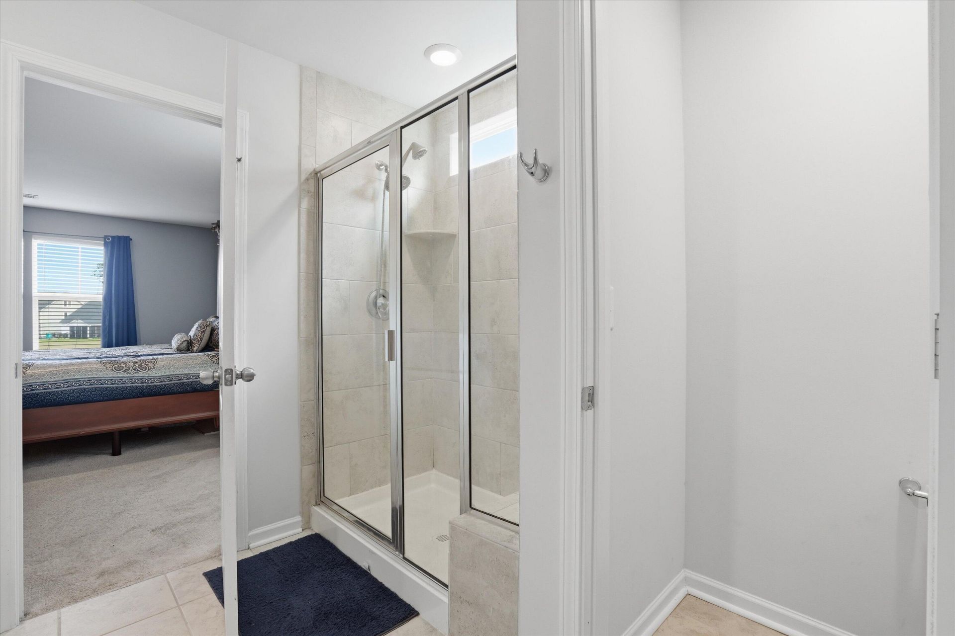 608 Macintyre Circle Photo 38