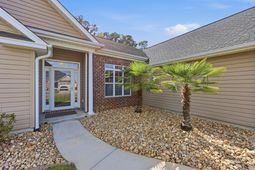 133 Camrose Way photo 4