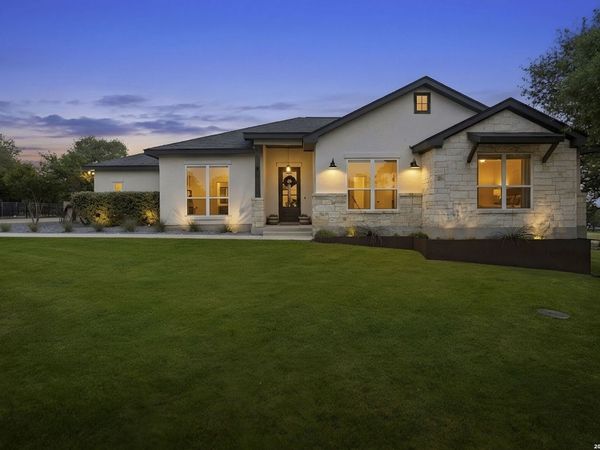 1422 Ledgebrook St., Spring Branch, TX 78070