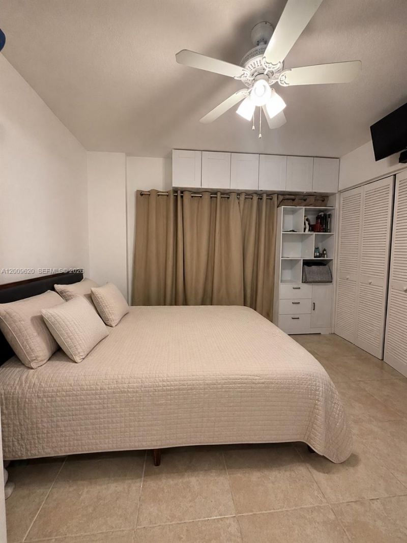 630 85th St, Unit 101, Miami Beach, FL 33141 Photo