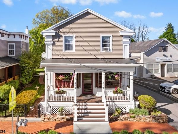 271 Quakertown Rd, Franklin, NJ 08867