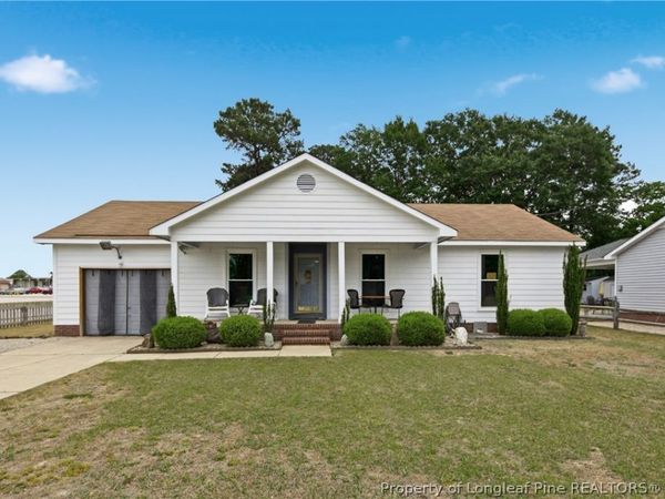 5164 Double Oaks Drive, Fayetteville, NC 28306