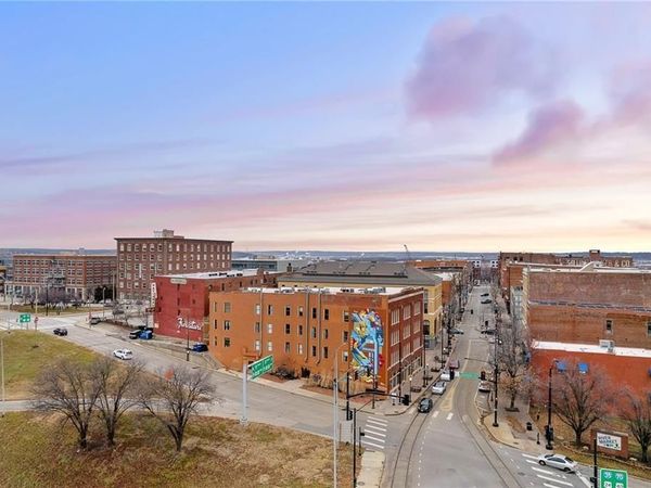 510 Delaware Street, Unit 405, Kansas City, MO 64105