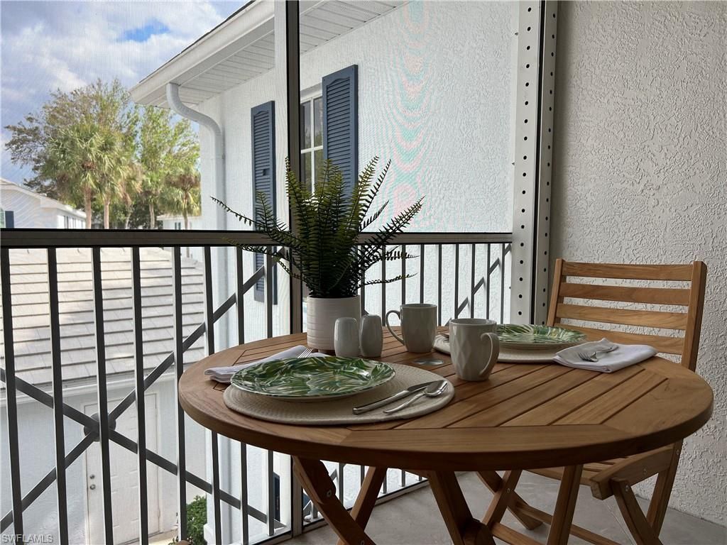 7087 Barrington Cir, Unit 201, Naples, FL 34108 Photo