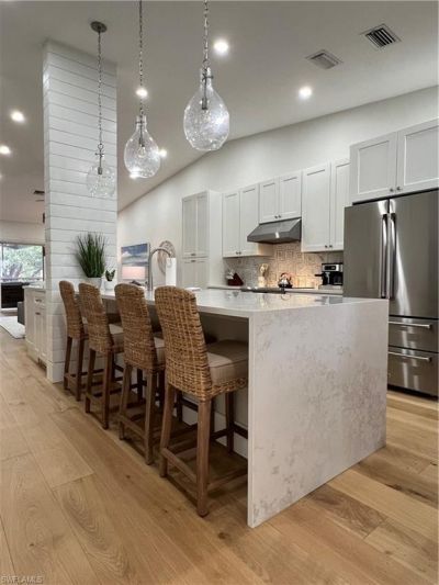 7087 Barrington Cir, Unit 201, Naples, FL 34108 Photo
