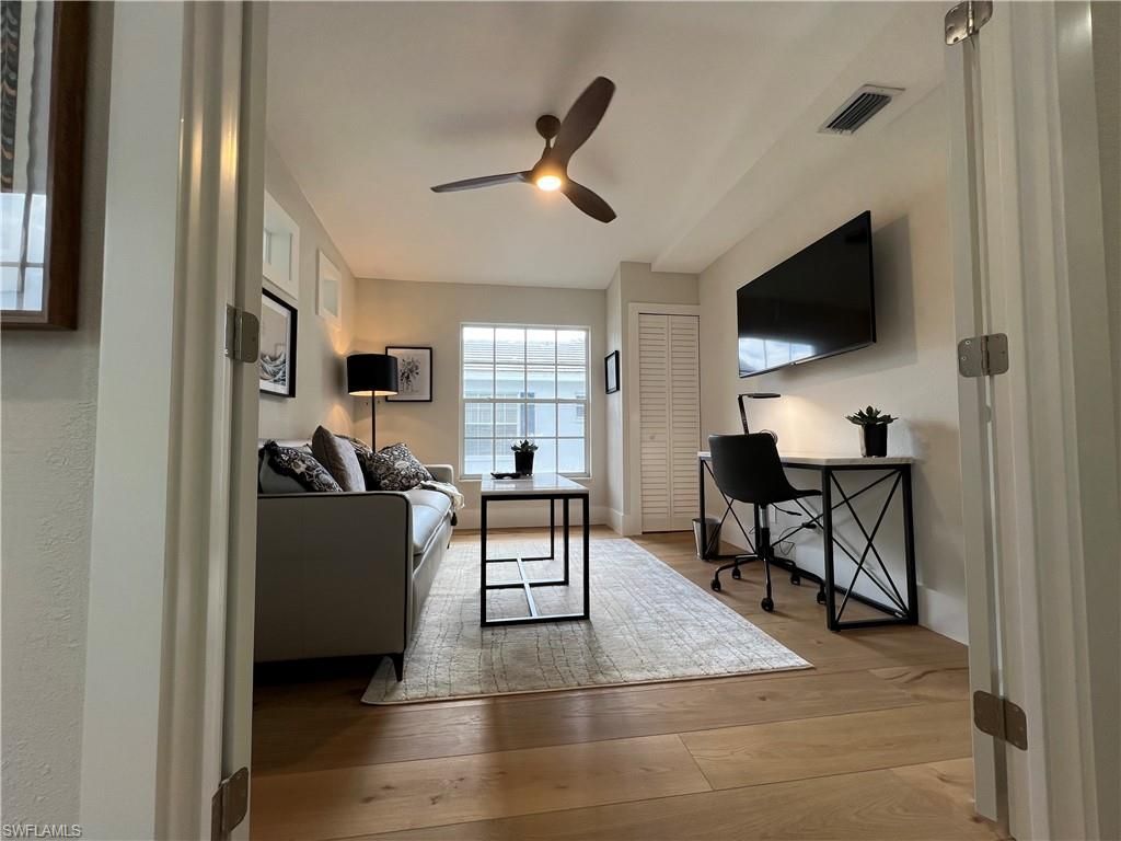 7087 Barrington Cir, Unit 201, Naples, FL 34108 Photo