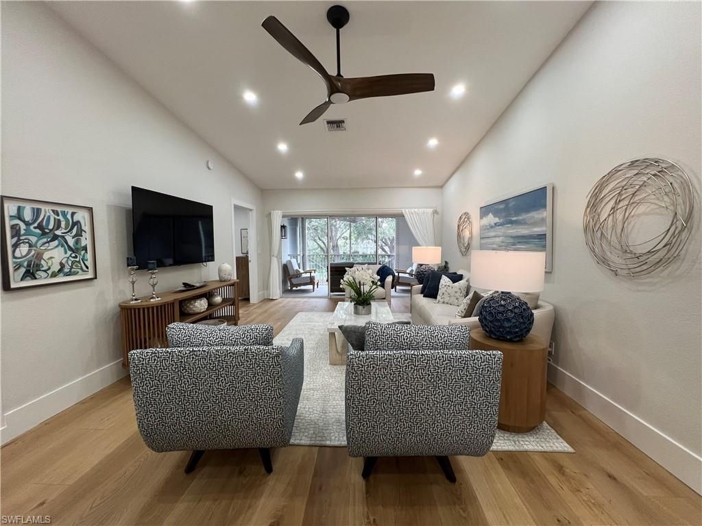 7087 Barrington Cir, Unit 201, Naples, FL 34108 Photo