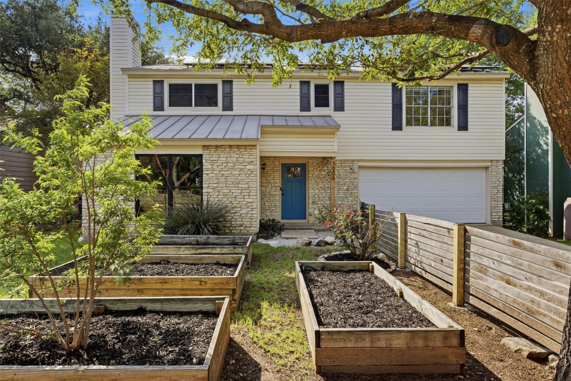 7906 Evaline Ln, Austin, TX 78745 Main Photo