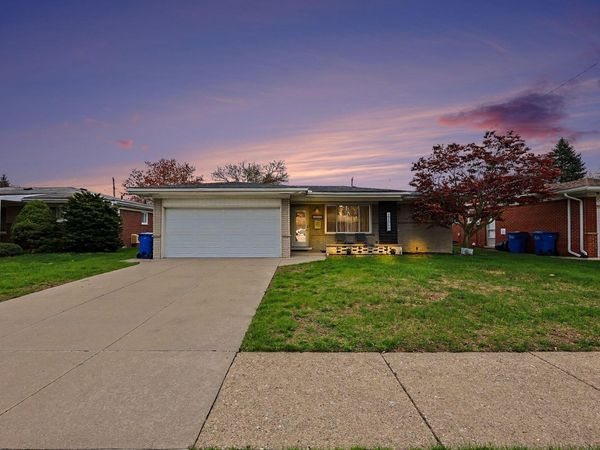 27548 Bonnie Drive, Warren, MI 48093