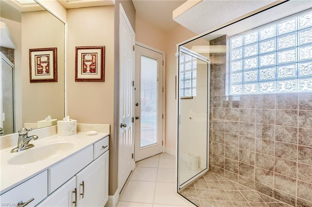 8555 Southwind Bay Cir, Fort Myers, FL 33908 Photo