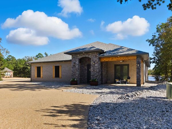 53 Maravilla Way, Hot Springs Village, AR 71909
