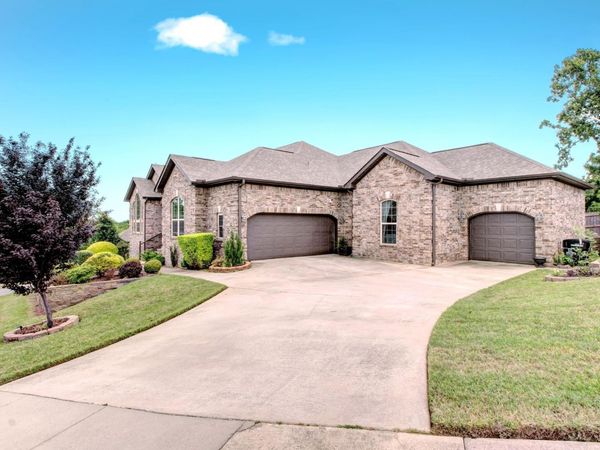 3200 Falling Waters Road, Sherwood, AR 72120