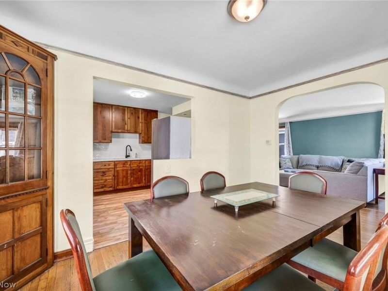 2027 Tampa Avenue, Cleveland, OH 44109 Photo 12