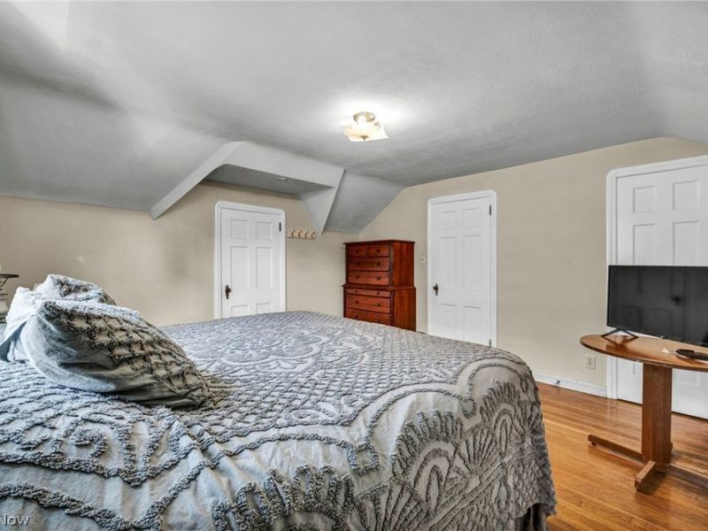 2027 Tampa Avenue, Cleveland, OH 44109 Photo 16
