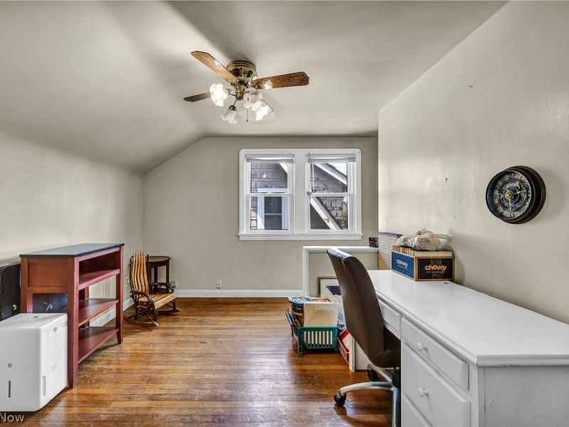 2027 Tampa Avenue, Cleveland, OH 44109 Photo 21