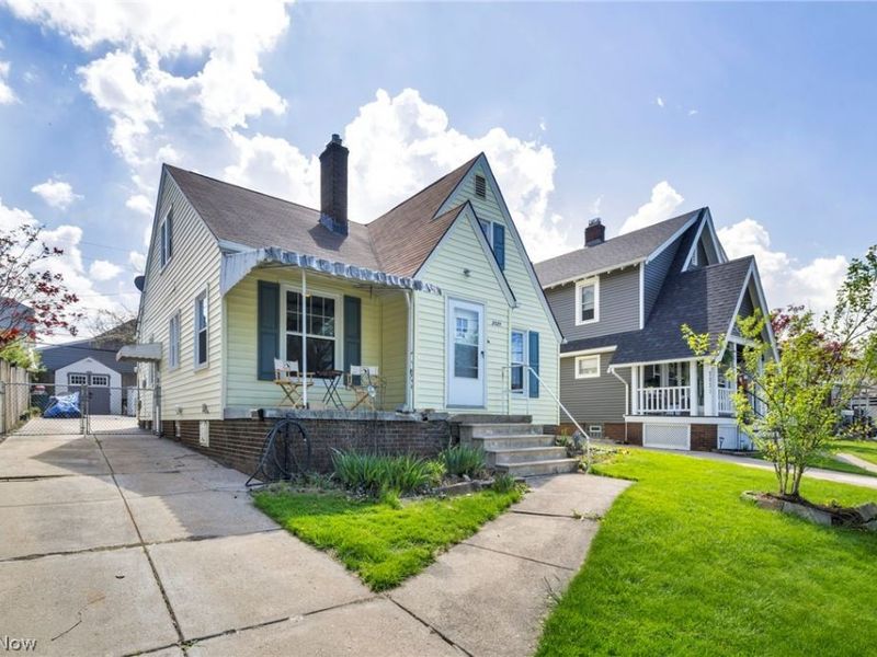 2027 Tampa Avenue, Cleveland, OH 44109 Photo 3