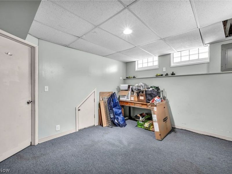 2027 Tampa Avenue, Cleveland, OH 44109 Photo 33