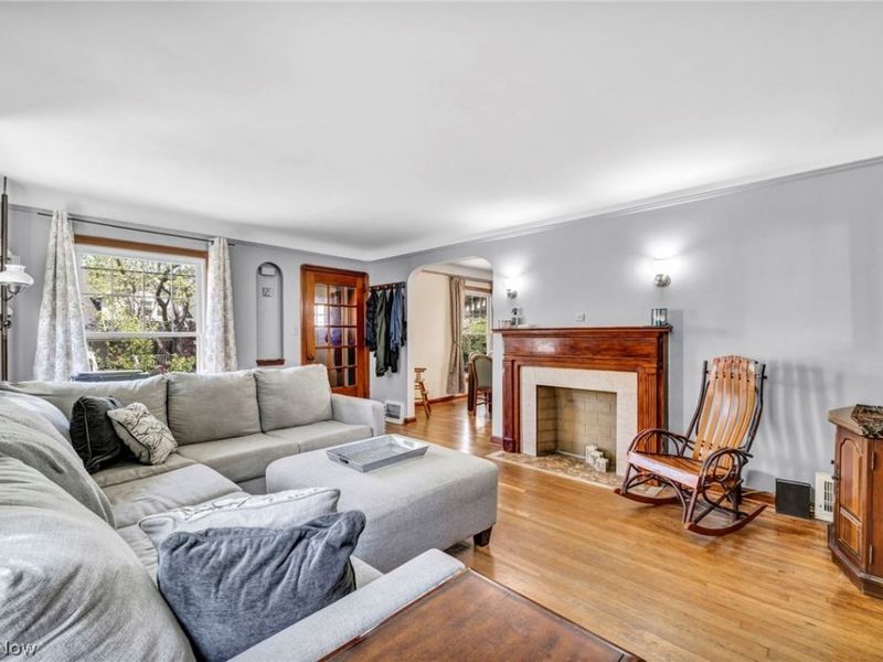 2027 Tampa Avenue, Cleveland, OH 44109 Photo 5
