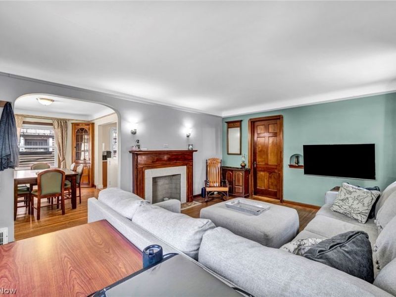 2027 Tampa Avenue, Cleveland, OH 44109 Photo 7