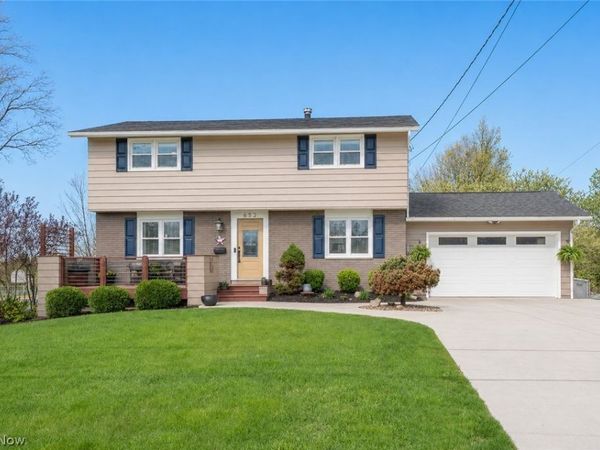 652 West Street , Wadsworth, OH 44281