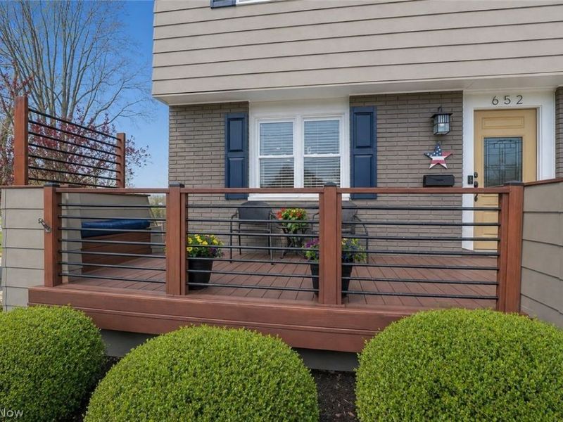 652 West Street, Wadsworth, OH 44281 Photo 3