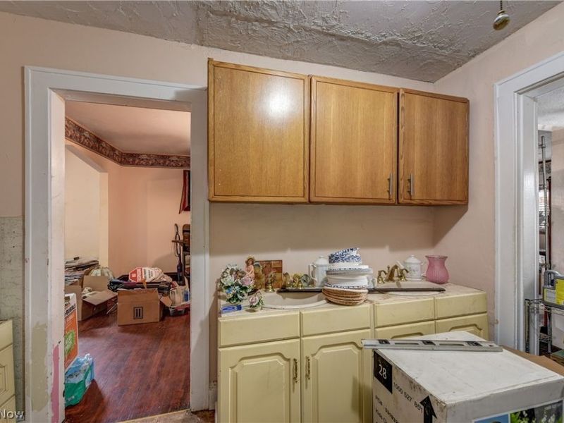 3315 W 58th Street, Cleveland, OH 44102 Photo 17