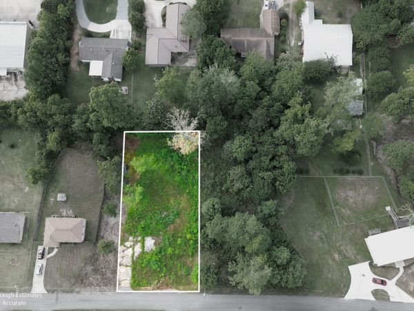 105 Clark Ave., Hattiesburg, MS 39402