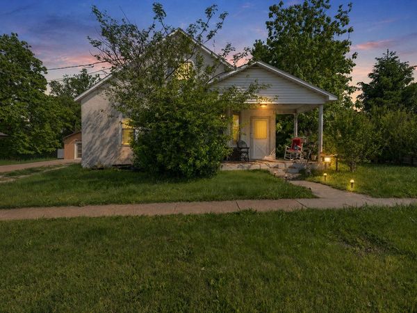 810 Ozark Street, Cabool, MO 65689