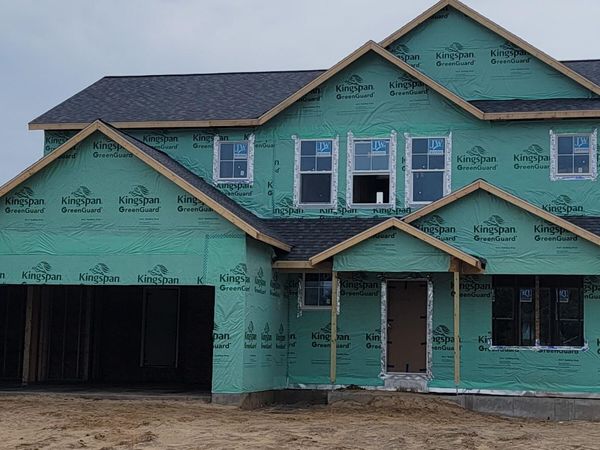 11614 Weatherby Drive SE, Unit 147, Lowell, MI 49331