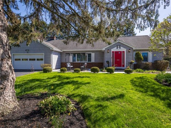 25 Coral Way , Rochester, NY 14618