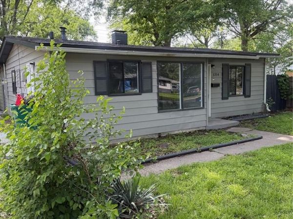 1314 Saint Raphael Street , Cahokia, IL 62206