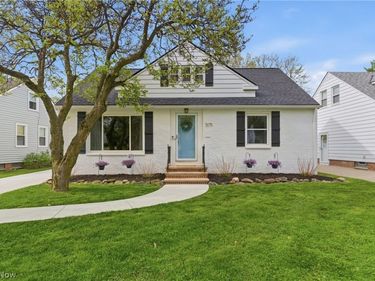 5175 Cheltenham Boulevard, Lyndhurst, OH 44124