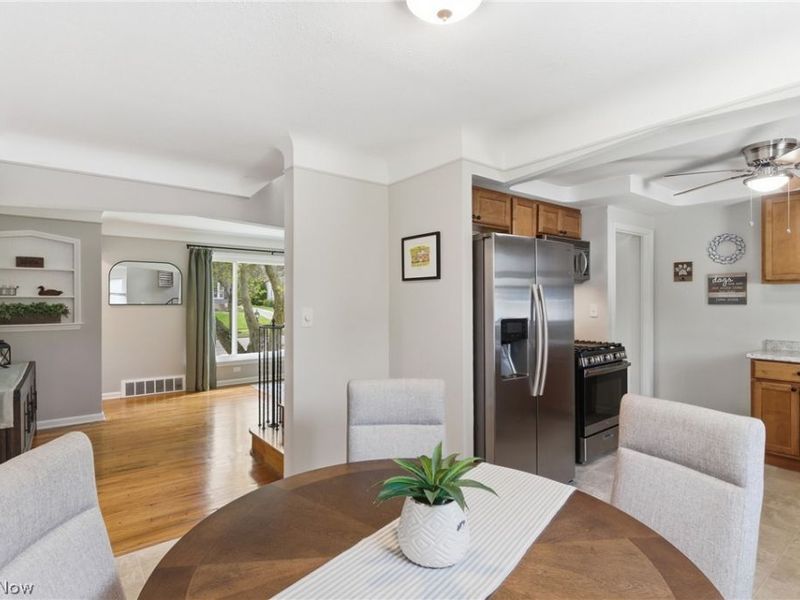 5175 Cheltenham Boulevard, Lyndhurst, OH 44124 Photo 7