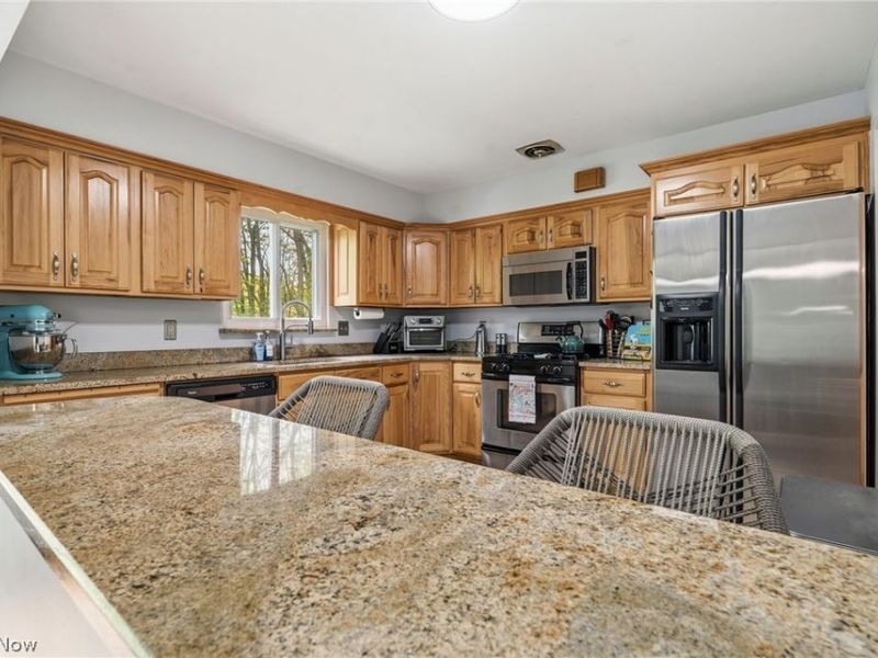 29575 Dorchester Drive, North Olmsted, OH 44070 Photo 11