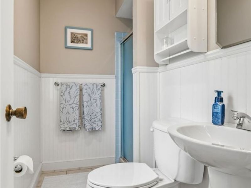 29575 Dorchester Drive, North Olmsted, OH 44070 Photo 23