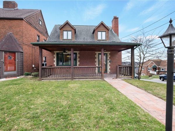 239 Spruce St , Canonsburg, PA 15317