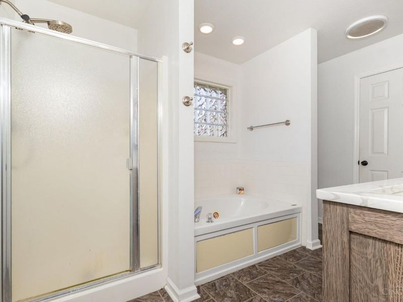 3595 Riggs Road, Reily Twp, OH 45056 Photo 11