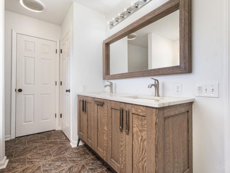 3595 Riggs Road, Reily Twp, OH 45056 Photo 12