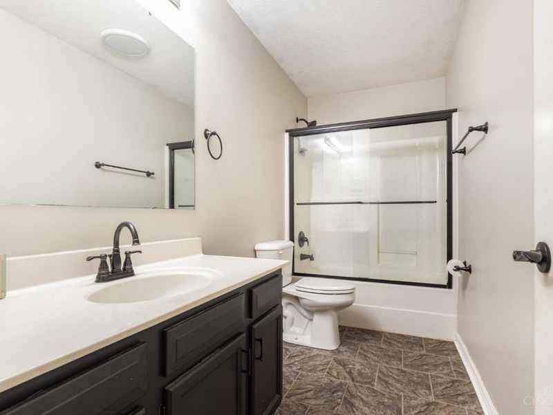 3595 Riggs Road, Reily Twp, OH 45056 Photo 14