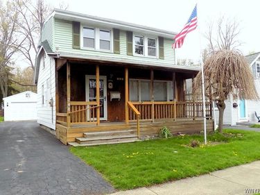 748 E Robinson Street, North Tonawanda, NY 14120