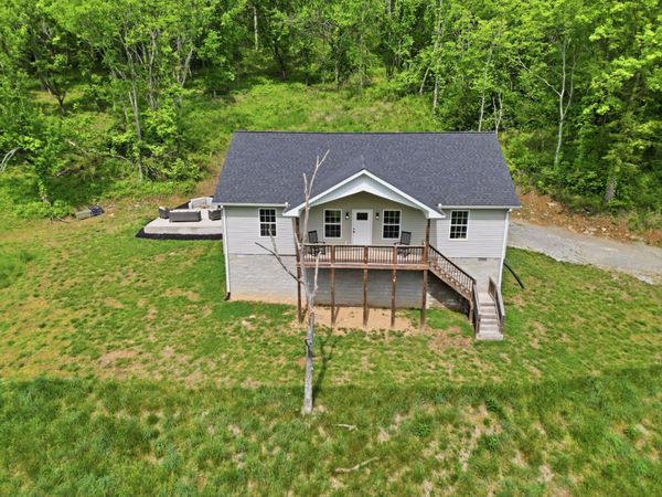 78 Dog Branch Rd S, Pleasant Shade, TN 37145