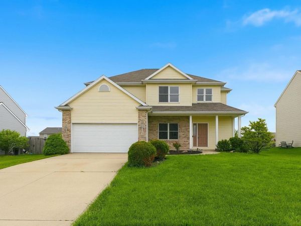 8132 Astoria Hill, Fort Wayne, IN 46835