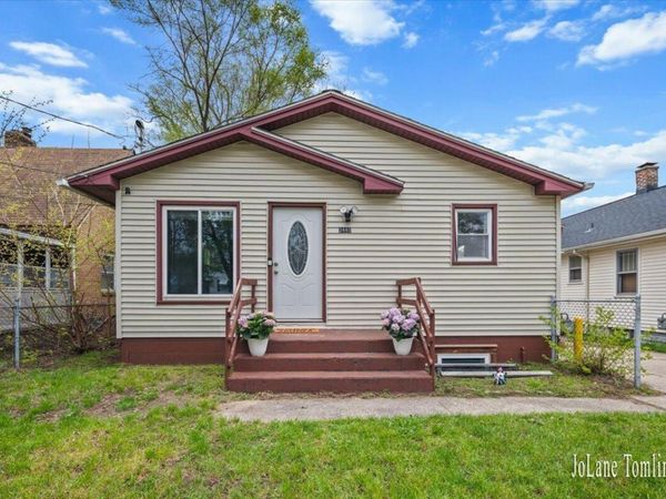 3440 Opal Avenue SW, Wyoming, MI 49548