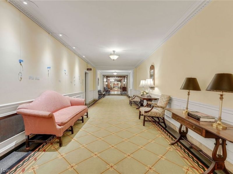 13415 Shaker Boulevard, Unit 11H4, Cleveland, OH 44120 Photo 33