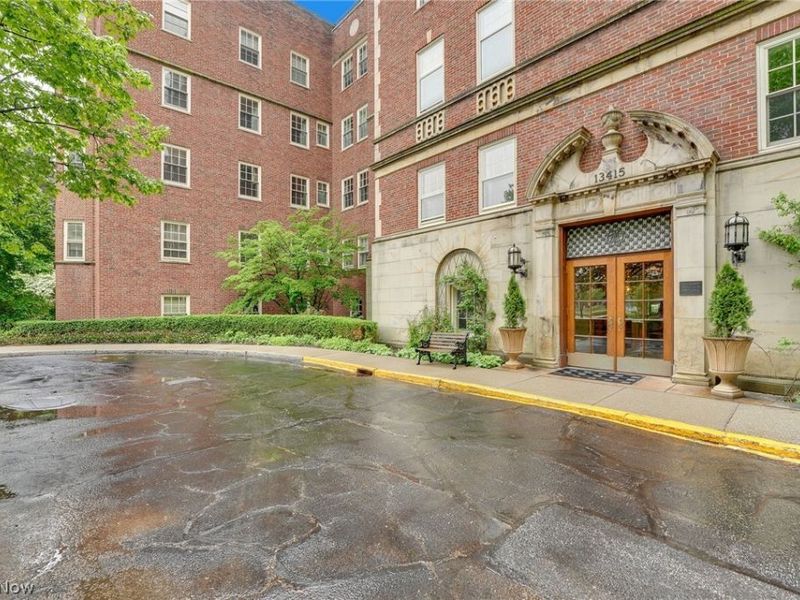 13415 Shaker Boulevard, Unit 11H4, Cleveland, OH 44120 Photo 43